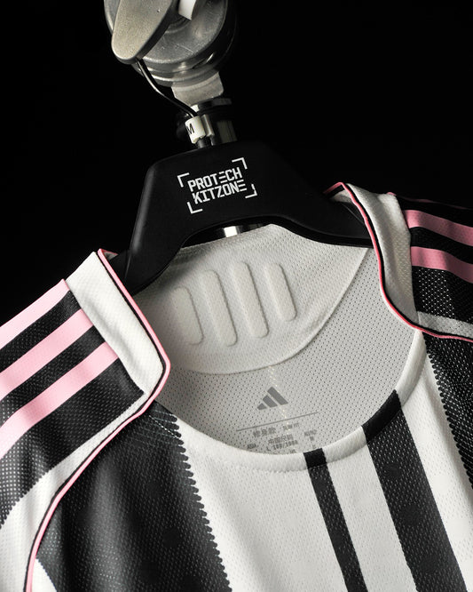 Juventus FC 2025/26 Home Jersey [Player Version]