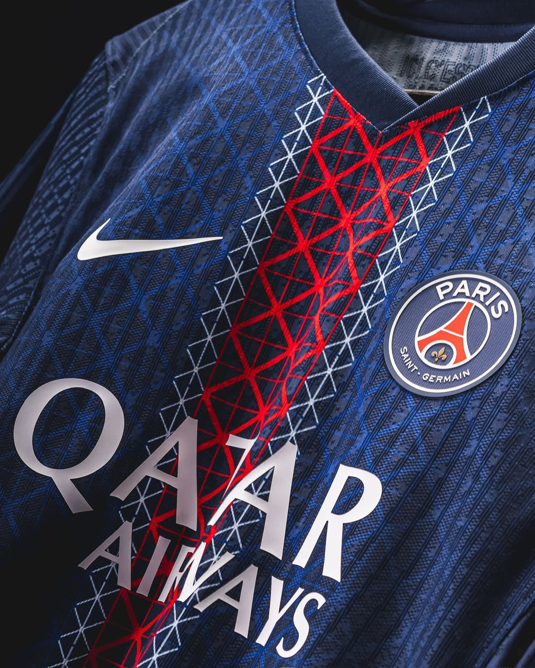 Paris Saint-Germain (PSG) 2025/26 Home Jersey [Player Version]